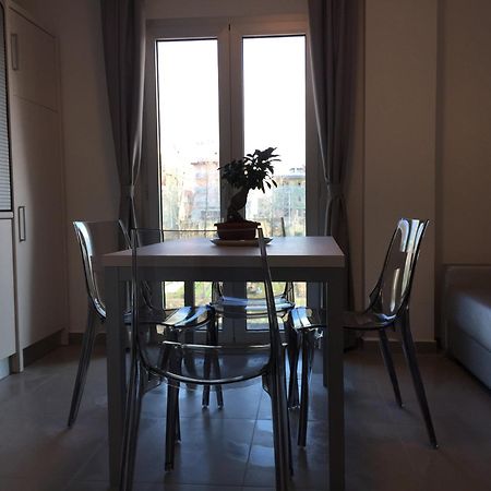 Residence Hotel Albachiara Римини Екстериор снимка