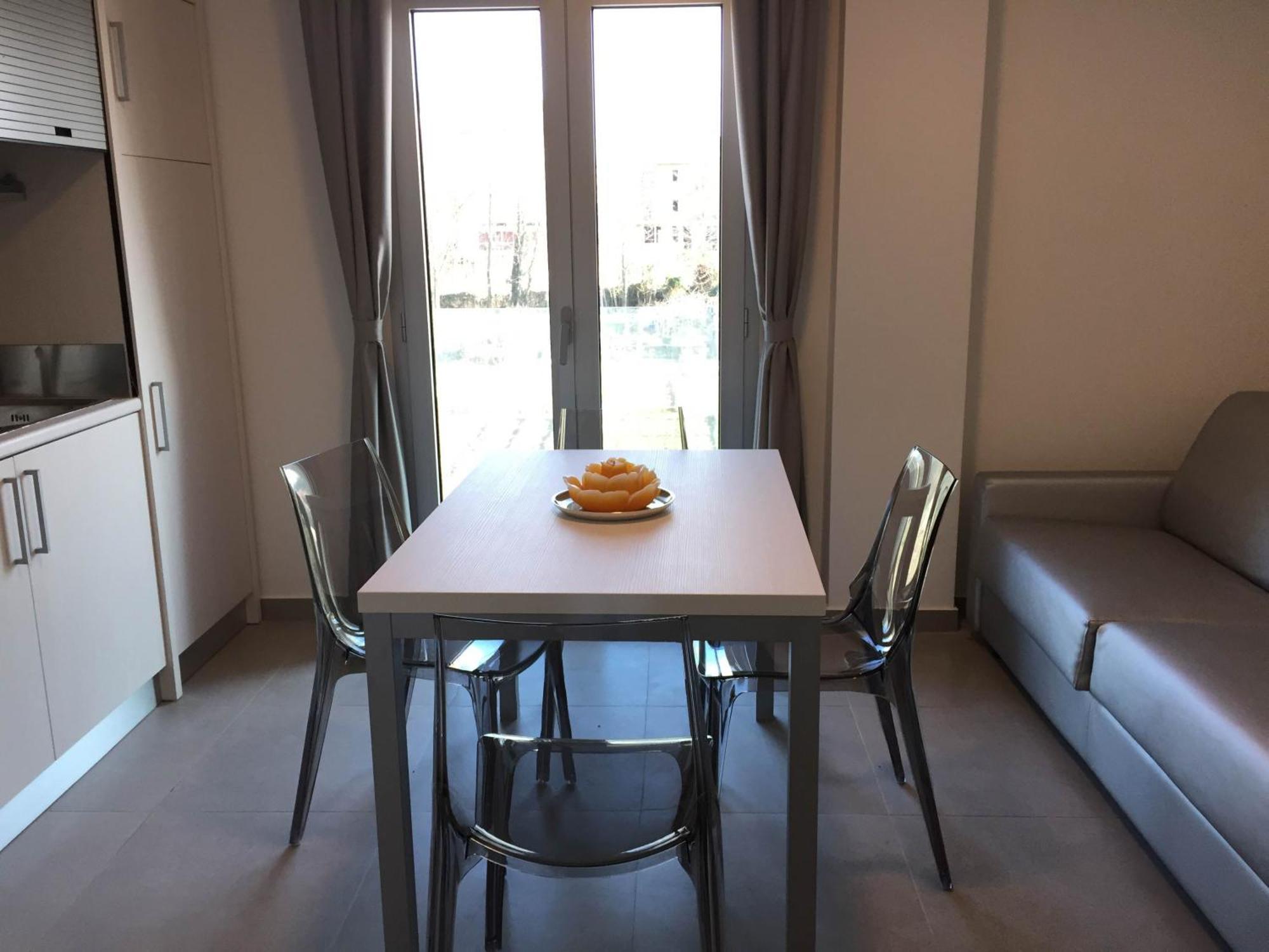 Residence Hotel Albachiara Римини Екстериор снимка