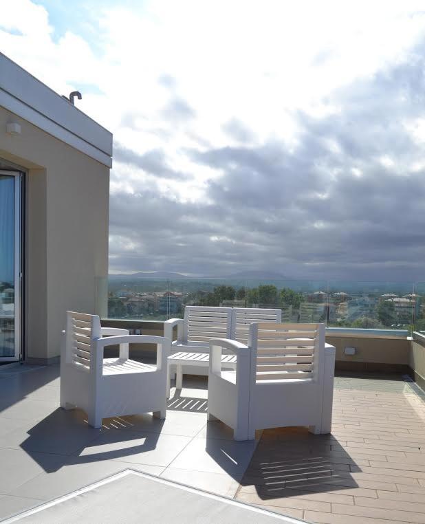 Residence Hotel Albachiara Римини Екстериор снимка